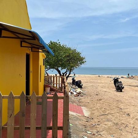 Coral Bay Beach House 1Bhk Pondicherry Exteriör bild