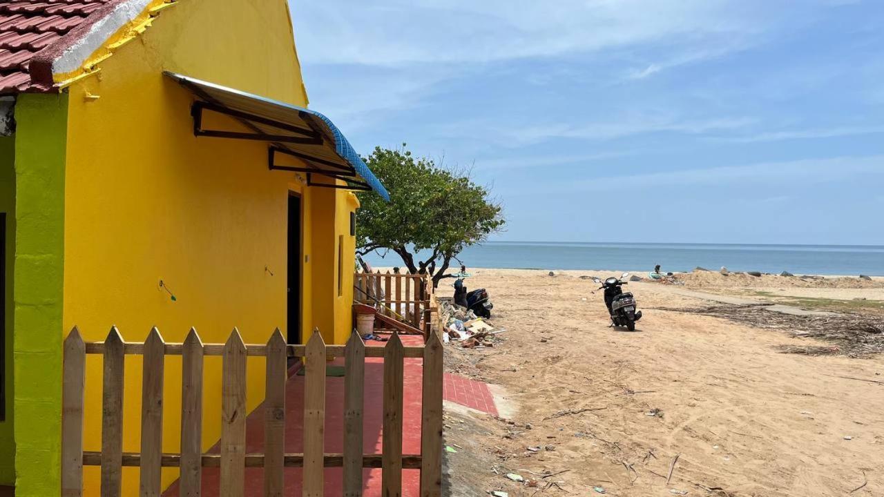Coral Bay Beach House 1Bhk Pondicherry Exteriör bild